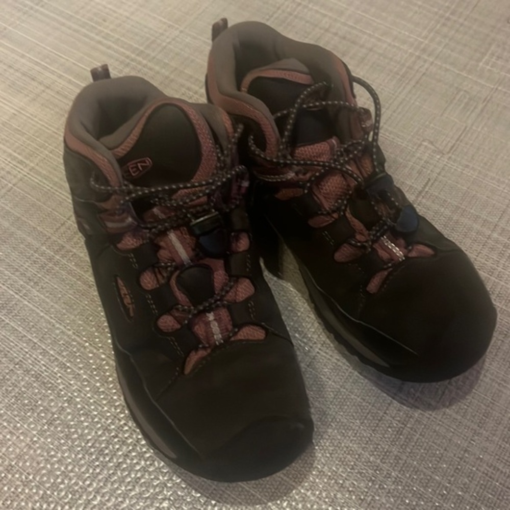 Pink and Brown Keen Hiking Boots children’s
